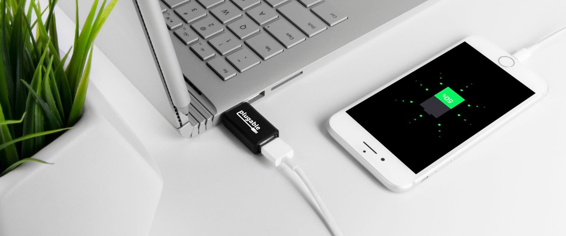 Plugable USB-MC1 used to charge mobile device on laptop